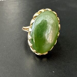Vintage 14k - 11 ct Jade Ring Size 10